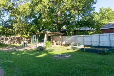 714 Neomi Avenue, Dallas, TX 75217 - Photo 13