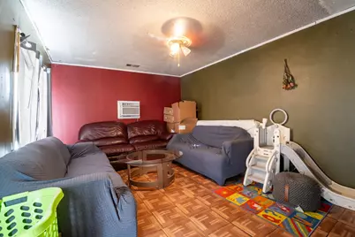 714 Neomi Avenue, Dallas, TX 75217 - Photo 3