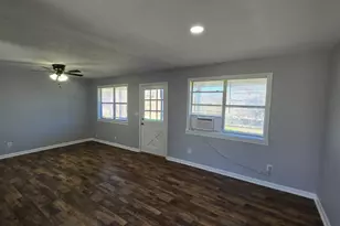 310 S Wickham St, Alvord, TX 76225 - Photo 27