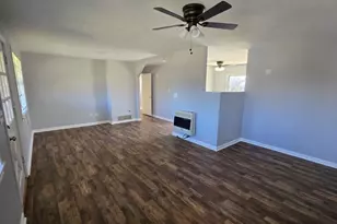 310 S Wickham St, Alvord, TX 76225 - Photo 29