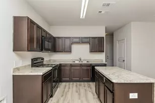 2813 Red Head Pl, Ennis, TX 75119 - Photo 5