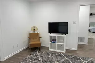 410 Oak Crest, Clifton, TX 76634 - Photo 27