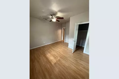 3300 Avenue H, Fort Worth, TX 76105 - Photo 9