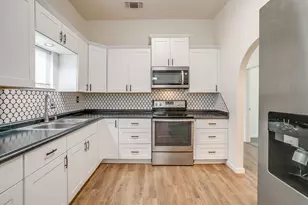 703 SW 5th Ave, Mineral Wells, TX 76067 - Photo 11