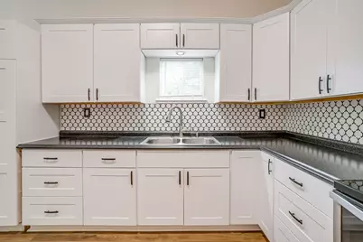 703 SW 5th Avenue, Mineral Wells, TX 76067 - Photo 13