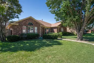 3405 Tulip Ln, Rowlett, TX 75089 - Photo 1