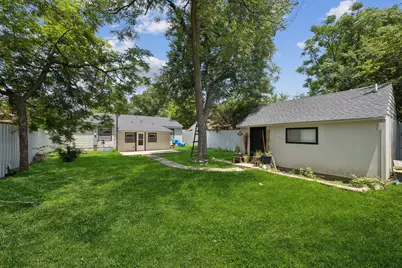 2832 Cherrywood Avenue, Dallas, TX 75235 - Photo 23