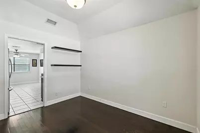 1504 Riviera Court, Arlington, TX 76012 - Photo 5