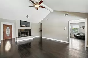 1504 Riviera Ct, Arlington, TX 76012 - Photo 9