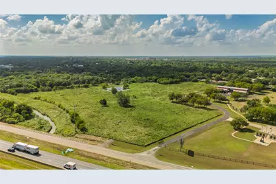 415 Division Street, Greenville, TX 75401 - Photo 3