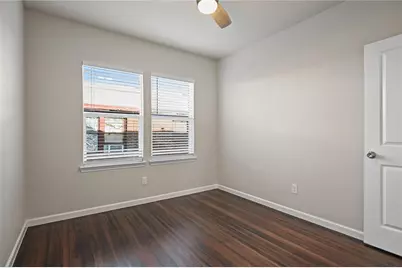 820 W College Street, Sherman, TX 75092 - Photo 23