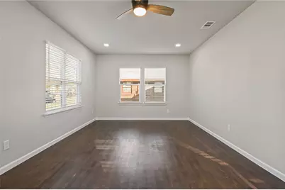 820 W College Street, Sherman, TX 75092 - Photo 9