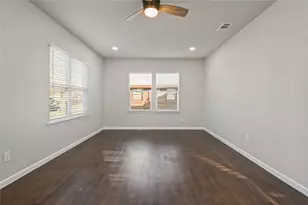 820 W College St, Sherman, TX 75092 - Photo 9