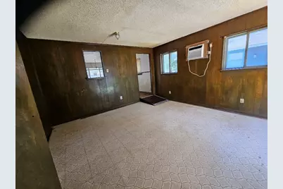 536 N Bryant Avenue, Midlothian, TX 76065 - Photo 5