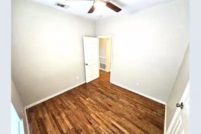 1927 W 10th Street, Dallas, TX 75208 - Photo 17