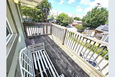 1927 W 10th Street, Dallas, TX 75208 - Photo 25