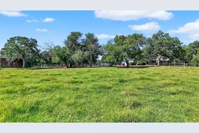 616 Spring Hill Road, Aubrey, TX 76227 - Photo 13