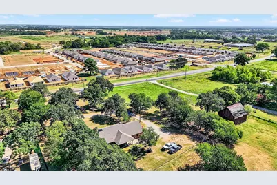 616 Spring Hill Road, Aubrey, TX 76227 - Photo 11