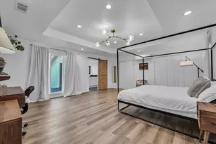 8900 Valley Brook Cir, Woodway, TX 76712 - Photo 3