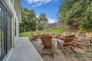 8900 Valley Brook Cir, Woodway, TX 76712 - Photo 21