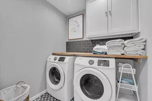 8900 Valley Brook Cir, Woodway, TX 76712 - Photo 17