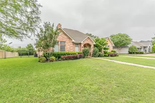 6376 Newport Ct, Fort Worth, TX 76116 - Photo 3