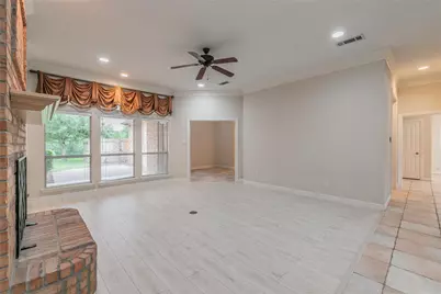 6376 Newport Court, Fort Worth, TX 76116 - Photo 7