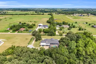 7400 County Rd 305, Grandview, TX 76050 - Photo 7