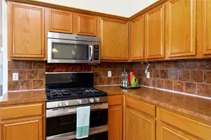 5167 Berridge Ln, Dallas, TX 75227 - Photo 9