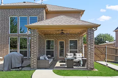 912 Danbury Drive, DeSoto, TX 75115 - Photo 33