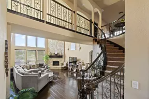 912 Danbury Dr, DeSoto, TX 75115 - Photo 3