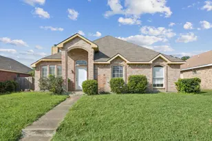 1602 Develon Dr, Mesquite, TX 75149 - Photo 1