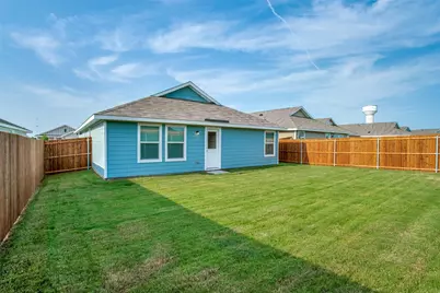 5449 Finbrooke Drive, Princeton, TX 75407 - Photo 17