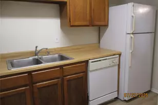 9823 Walnut St, Dallas, TX 75243 - Photo 11