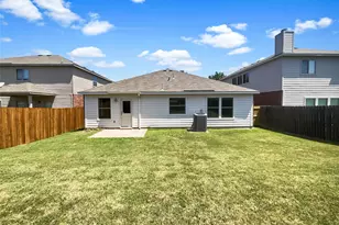 8804 Trailblazer Dr, Cross Roads, TX 76227 - Photo 17