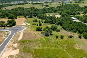 124 Blackstar Ln, Decatur, TX 76234 - Photo 3