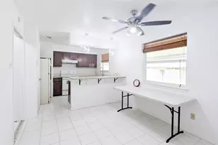 1107 Waverly Dr, Arlington, TX 76015 - Photo 11