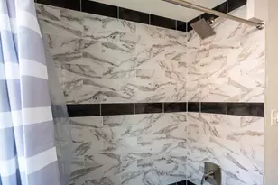 3819 Roseland Ave, Dallas, TX 75204 - Photo 11