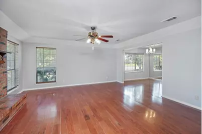 113 Diane Drive, Sanger, TX 76266 - Photo 5