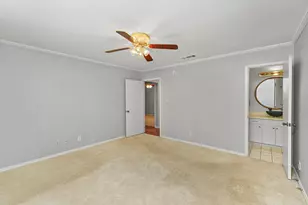 113 Diane Dr, Sanger, TX 76266 - Photo 17