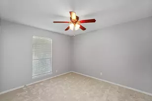 113 Diane Dr, Sanger, TX 76266 - Photo 19