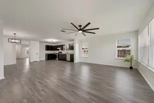 3016 Southern Hills Ln, Mesquite, TX 75181 - Photo 9