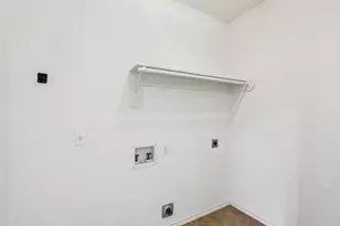 604 Maple Leaf Ln, McKinney, TX 75071 - Photo 11