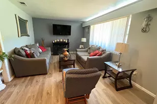 102 Shady Oak Rd, Keene, TX 76059 - Photo 5