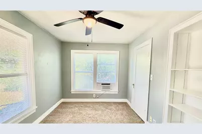 1324 4th Street, Graham, TX 76450 - Photo 7