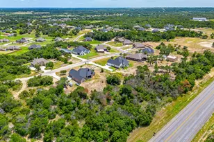 1053 Tex Ln, Springtown, TX 76082 - Photo 3