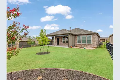 7620 Bravery Drive, Little Elm, TX 76227 - Photo 5