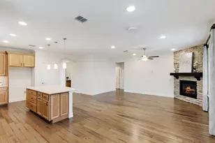 7620 Bravery Dr, Little Elm, TX 76227 - Photo 9