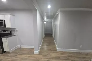 621 E 8th St, Bonham, TX 75418 - Photo 5