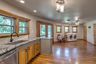 400 Oak St, Nocona, TX 76255 - Photo 23